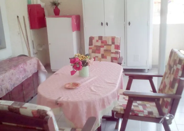 Appartamento Milia Áyios Nikítas